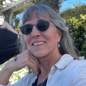 Meet your Posher, Diane